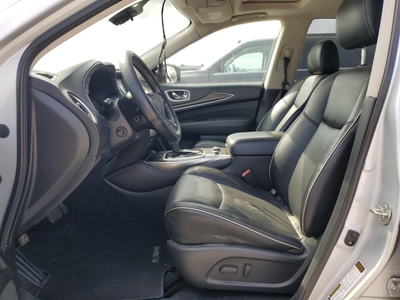 2020 Infinity Q60
