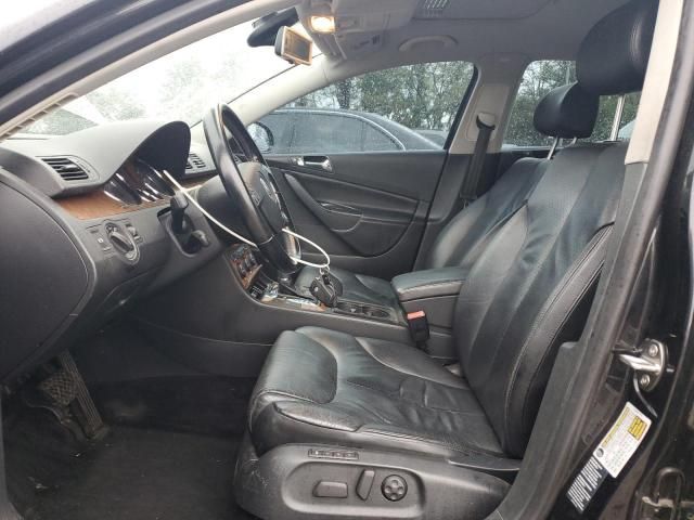2006 Volkswagen Passat 3.6L Luxury