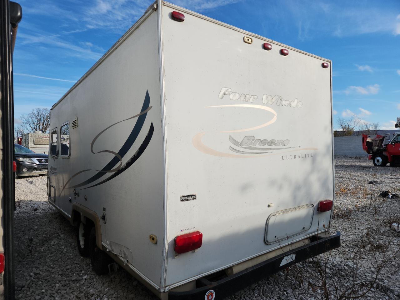 2000 Dutchmen Four Winds Breeze Camper