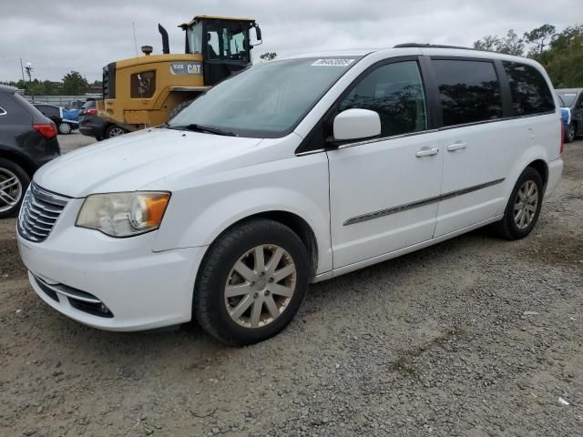 2016 Chrysler Town & Country Touring
