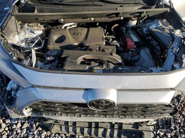 2019 Toyota Rav4 LE
