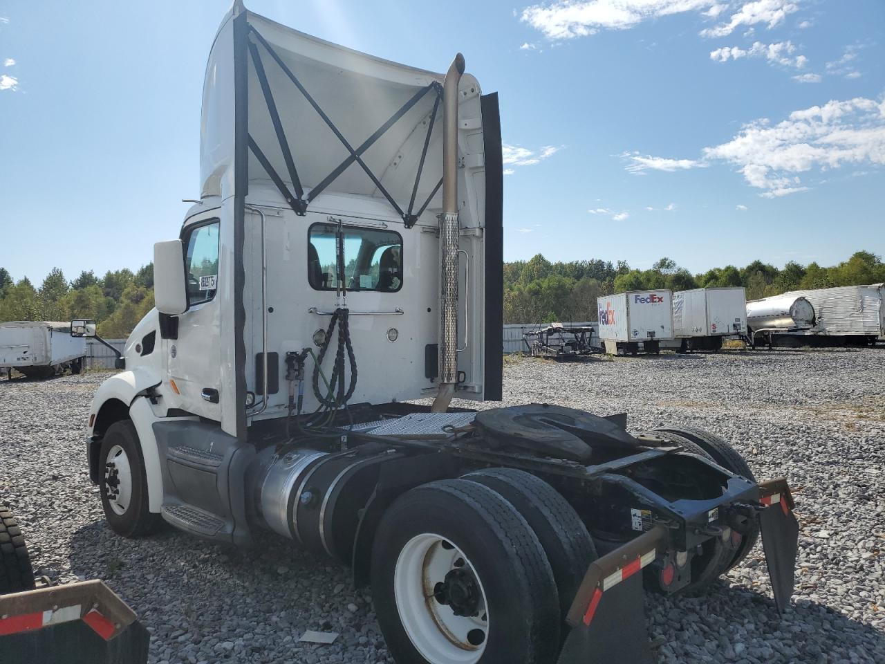2018 Peterbilt 579 Semi Truck