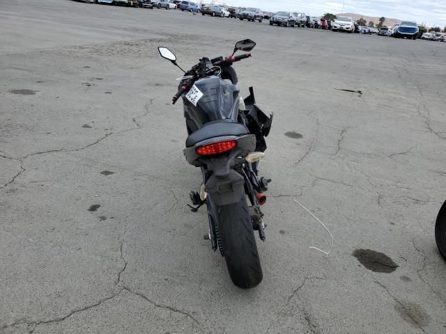 2011 Kawasaki EX650 C