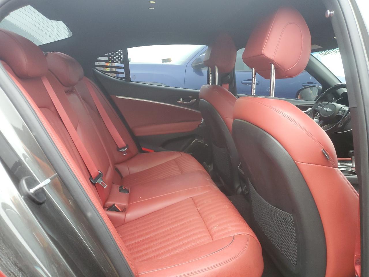 2023 Genesis G70 Base