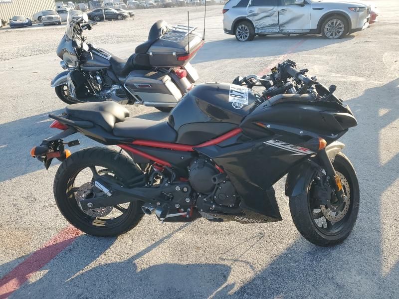 2016 Yamaha FZ6 R