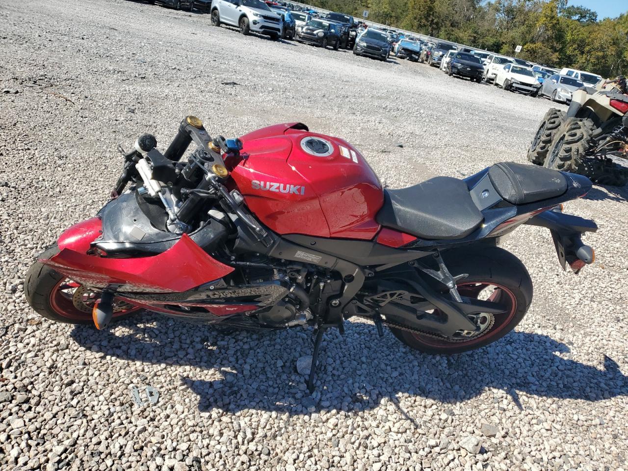 2025 Suzuki GSX-R1000