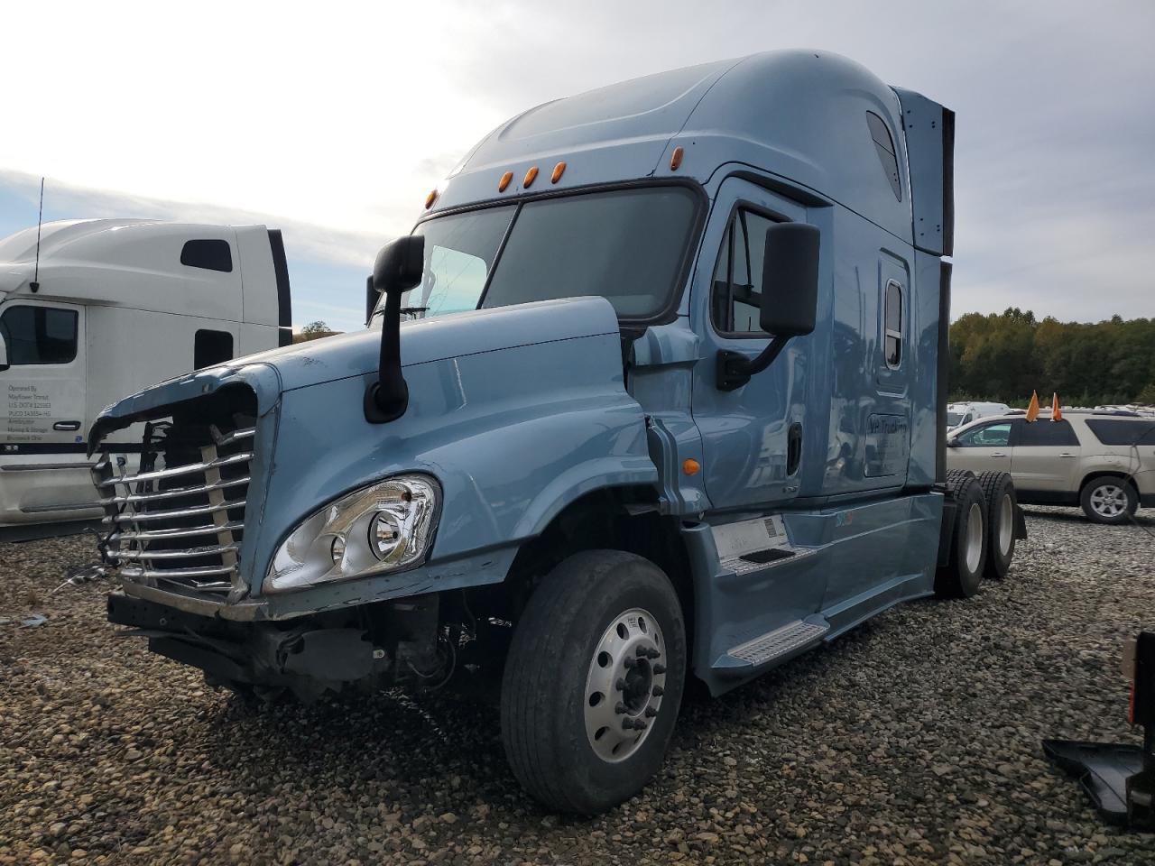 2014 Freightliner Cascadia Semi Truck