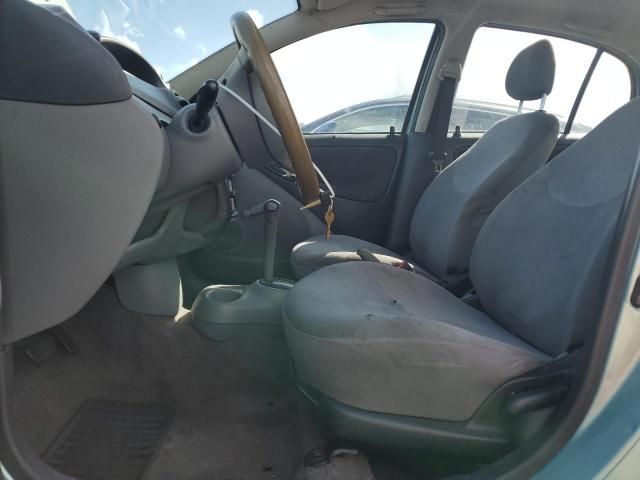 2003 Toyota Echo