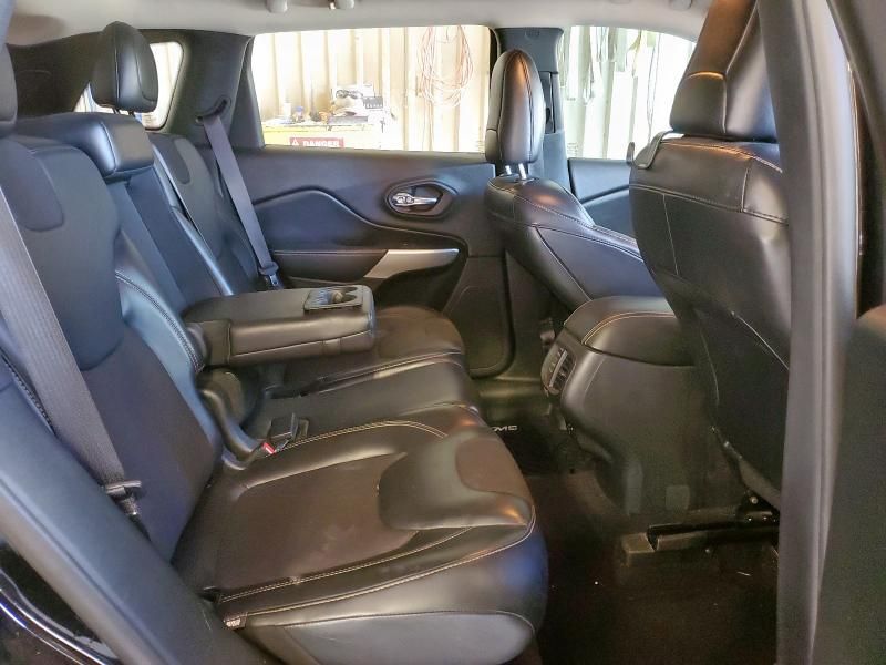 2018 Jeep Cherokee Latitude Plus