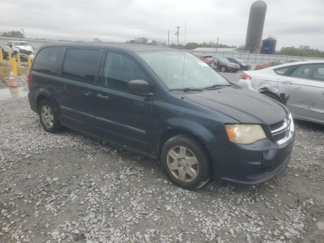 2013 Dodge Grand Caravan se