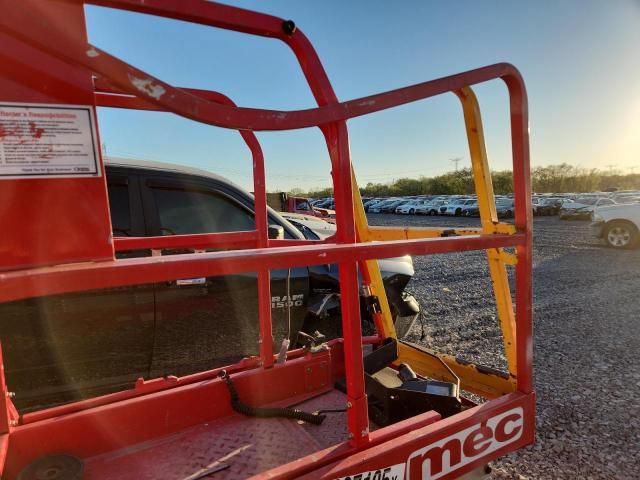 2022 MEC MICRO19 Vertical Lift