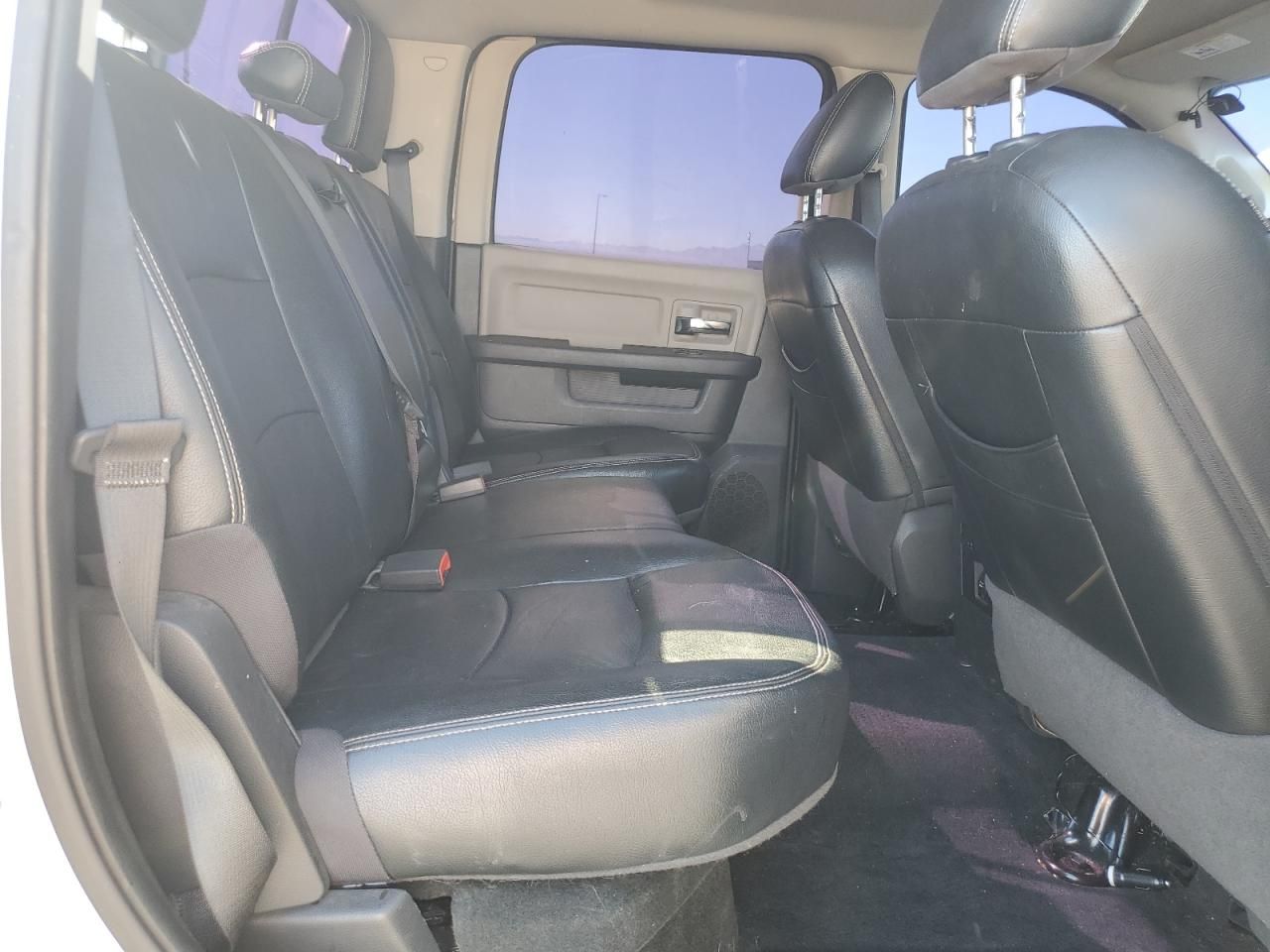 2012 Dodge Ram 1500 slt