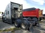 2018 Freightliner Cascadia 125 Semi Truck