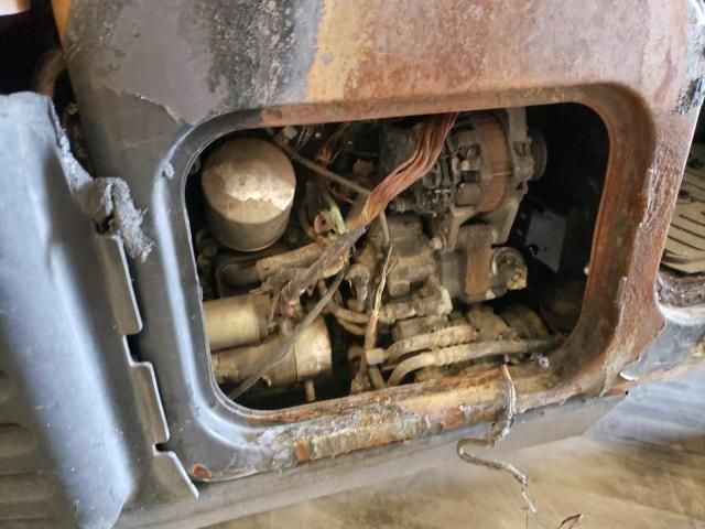 2016 Bobcat Toolcat 5600-Skidder
