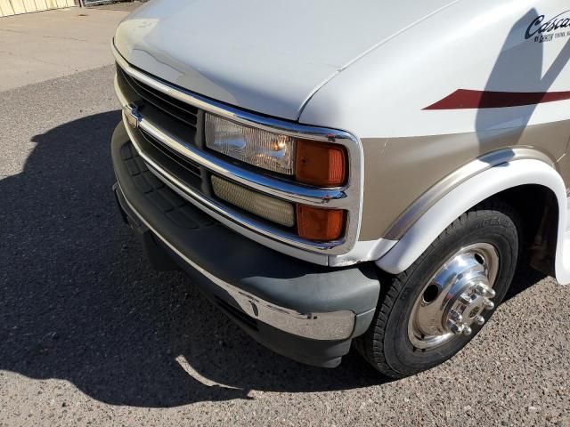 2002 Chev Rolet Chinook Cascade Class B