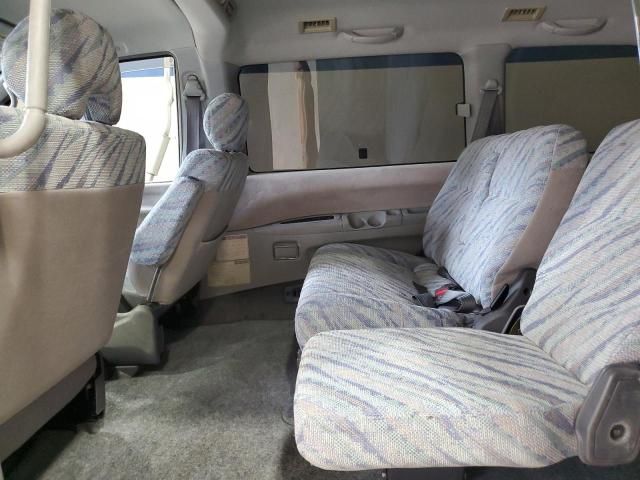 1998 Mitsubishi Delica
