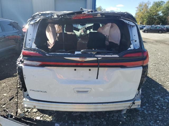 2025 Chrysler Pacifica Select