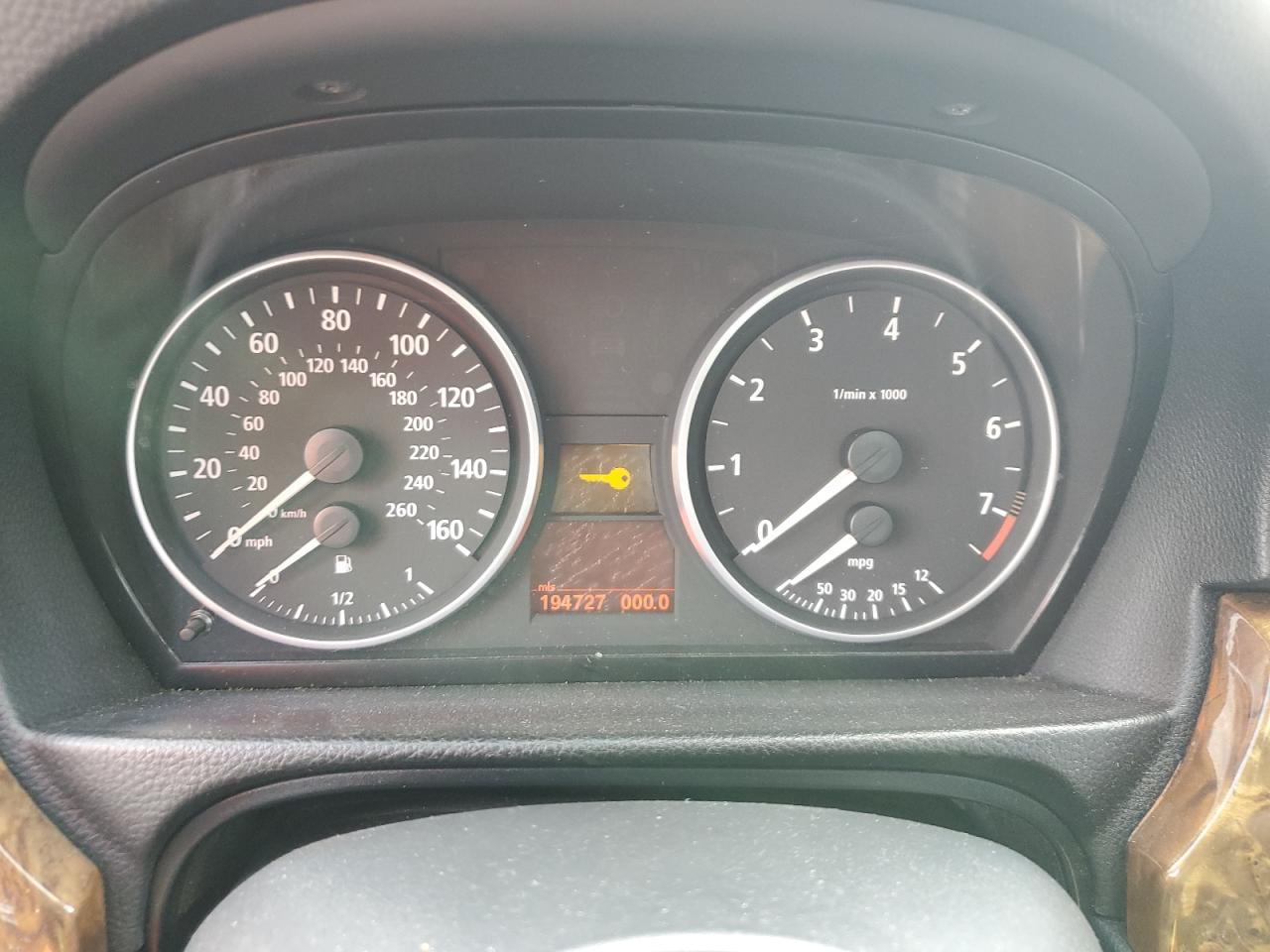 2006 BMW 325 xi