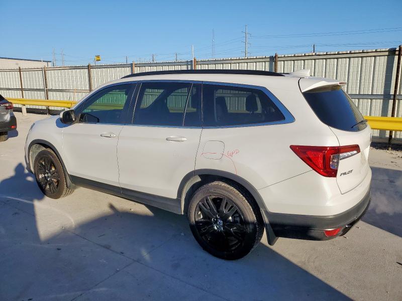 2021 Honda Pilot se