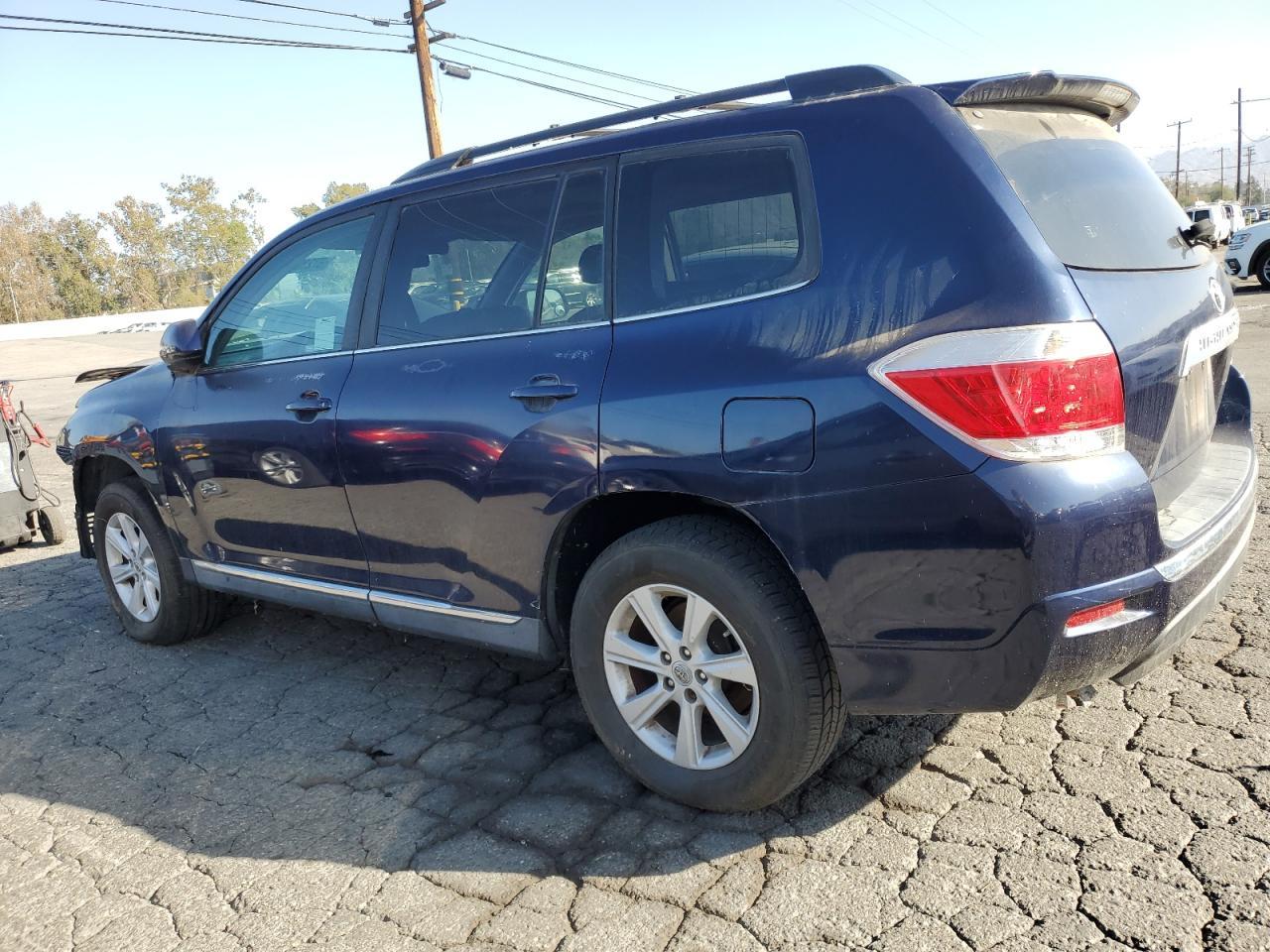 2012 Toyota Highlander Base