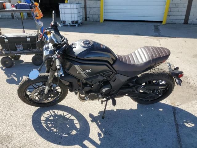 2024 Can-Am 2024 CF Moto 700 CL-X
