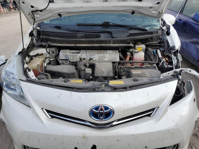2013 Toyota Prius v Five