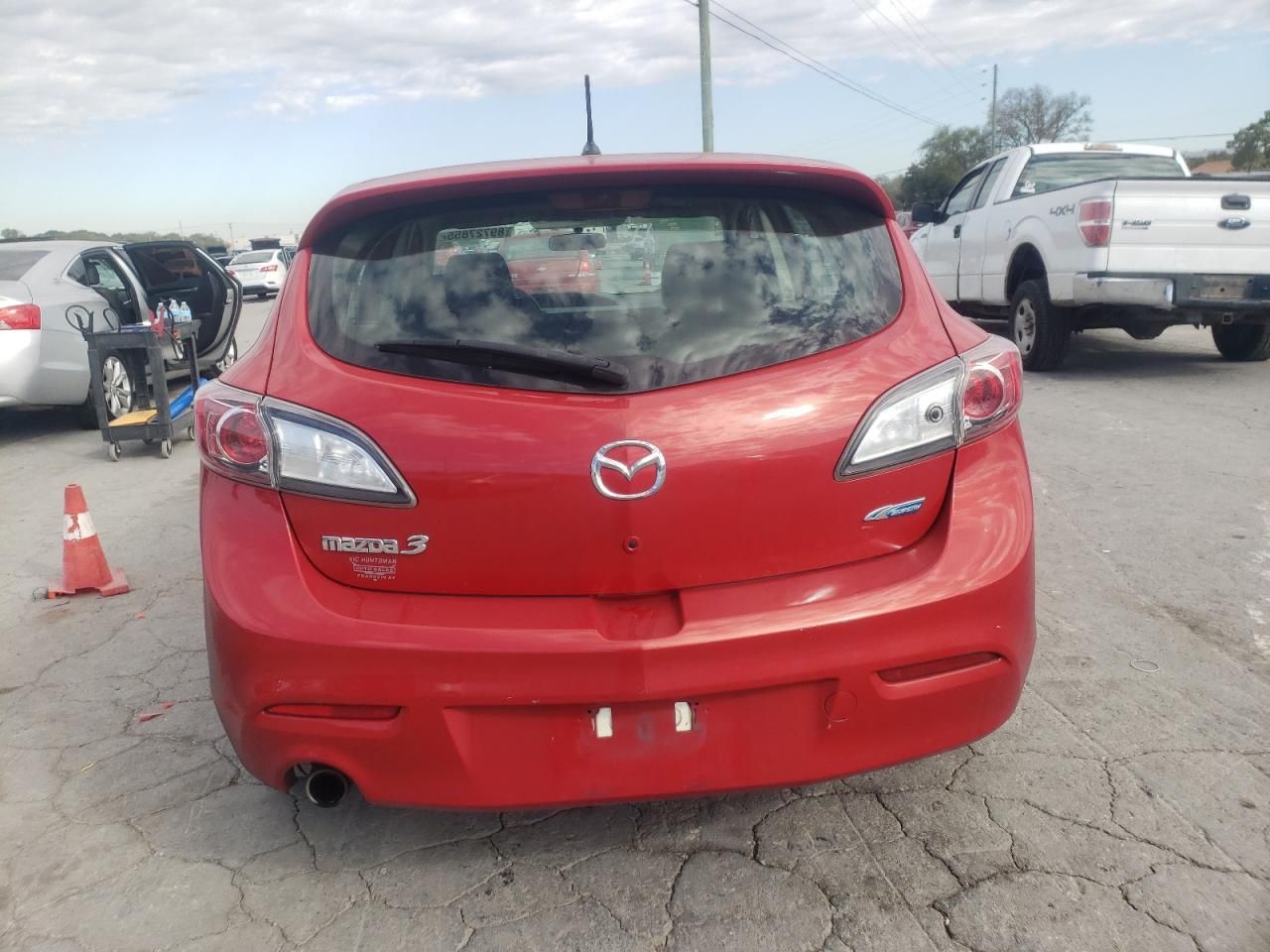 2013 Mazda 3 I