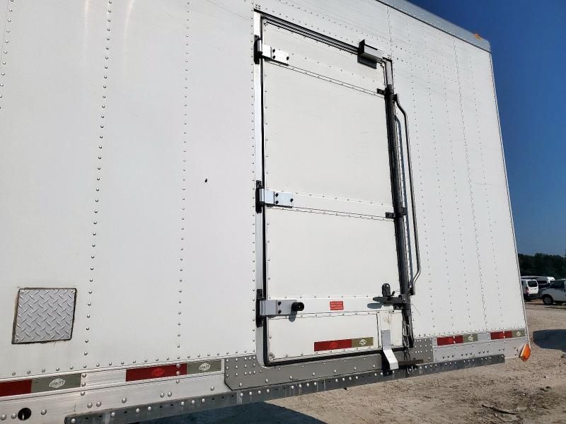 2014 Utility VS2RA Refrigerated Van Trailer