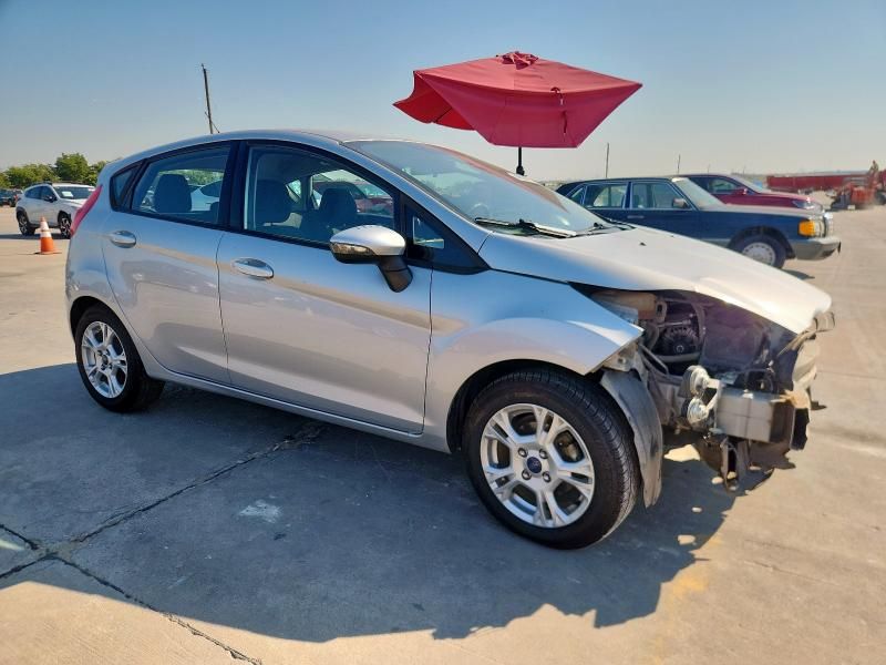 2015 Ford Fiesta SE