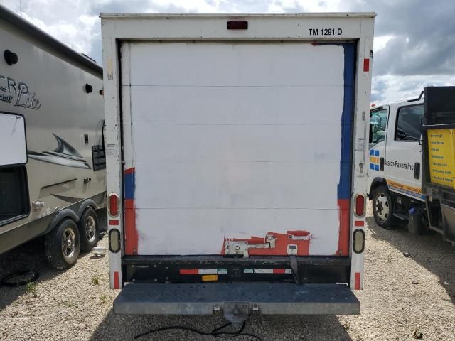 2010 GMC Savana Cutaway G3500