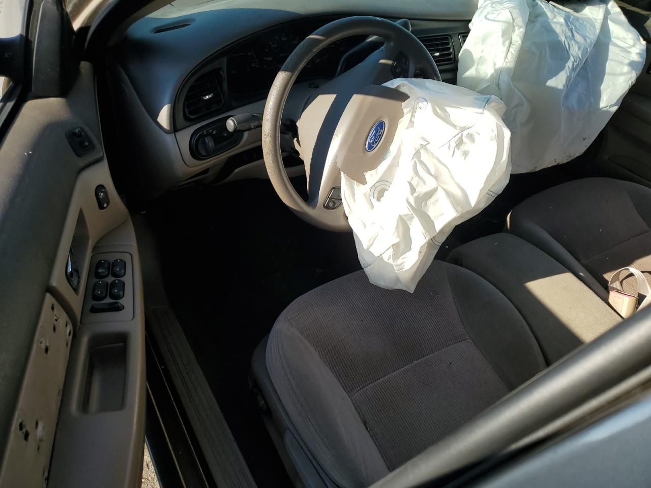 2002 Ford Taurus ses