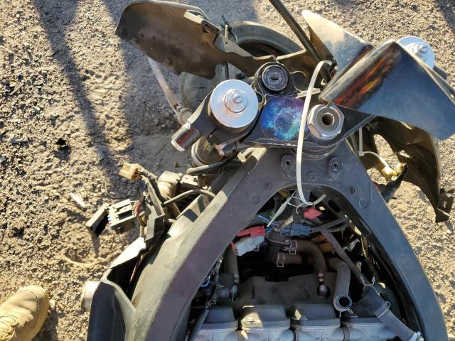 2005 Yamaha YZFR6 L