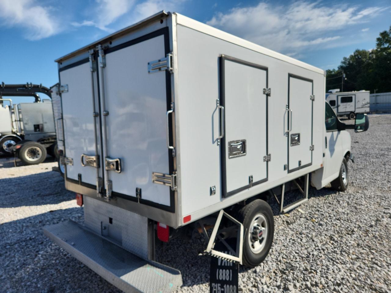 2024 GMC Savana Cutaway G3500