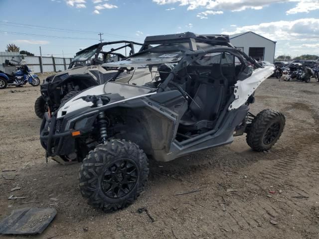 2019 Can-Am 2019 CAN AM Maverick X3 Turbo