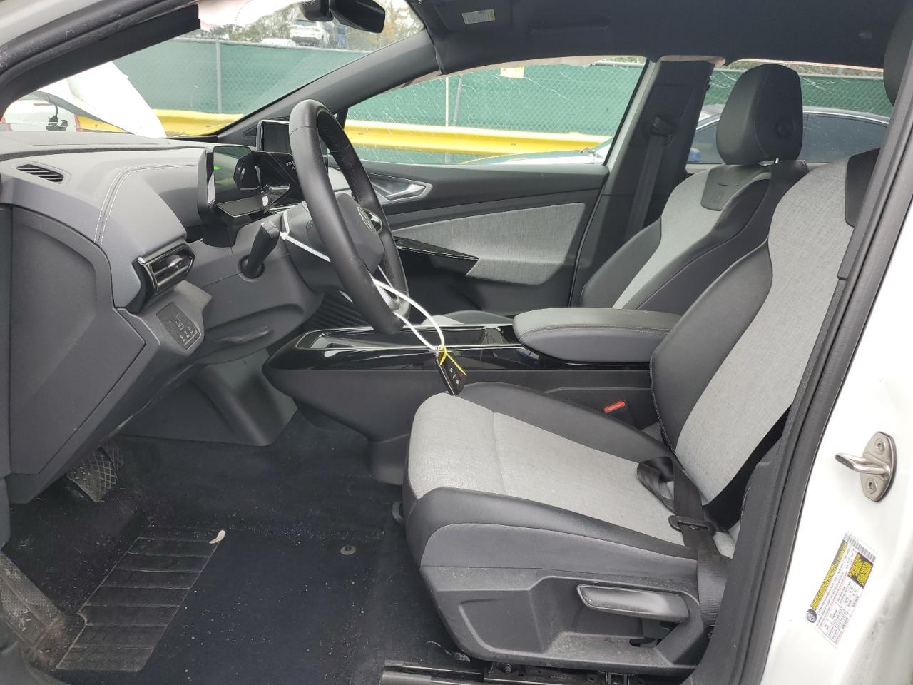 2023 Volkswagen Id.4 pro