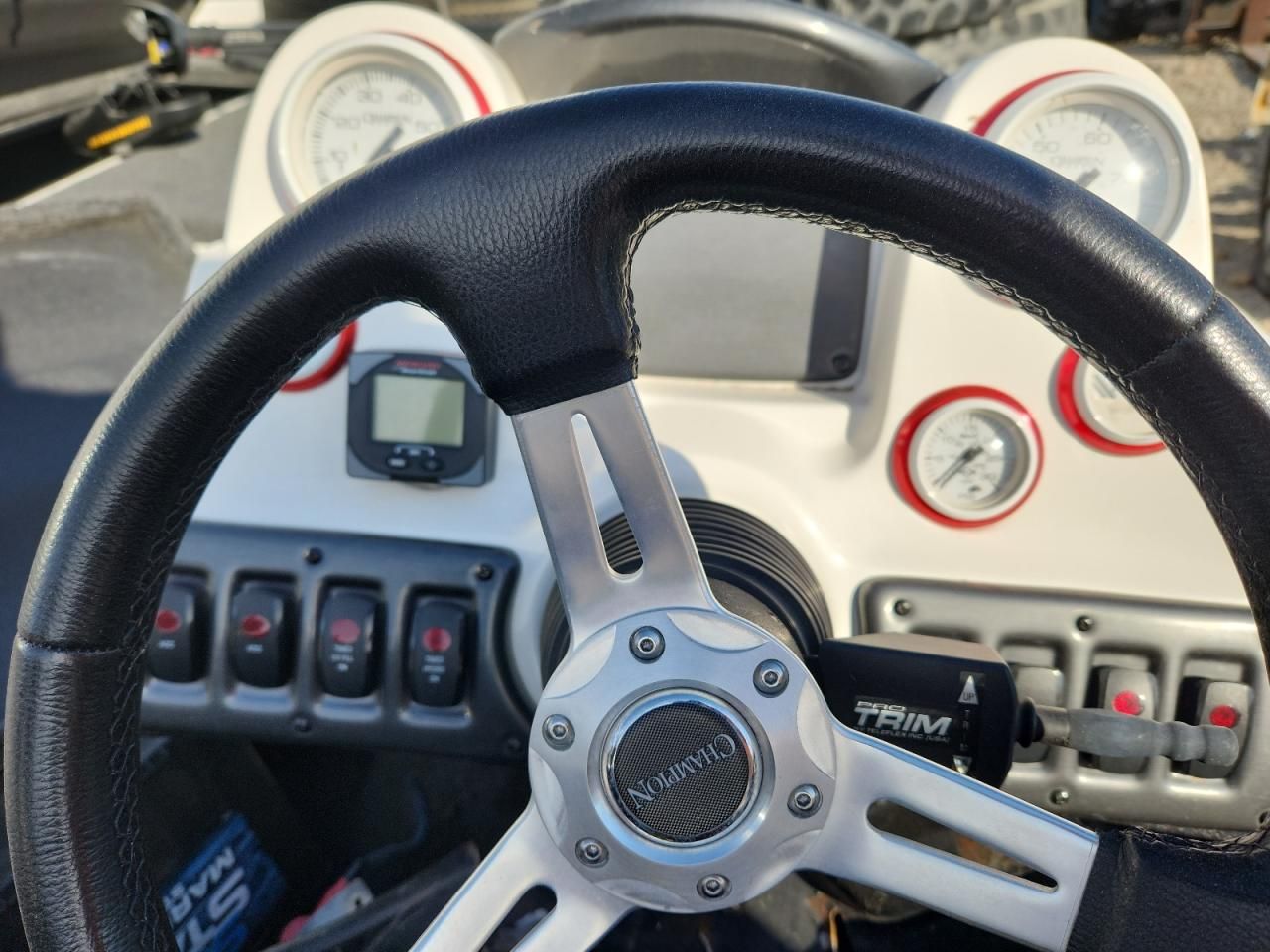 2008 Champion Boat-Boat