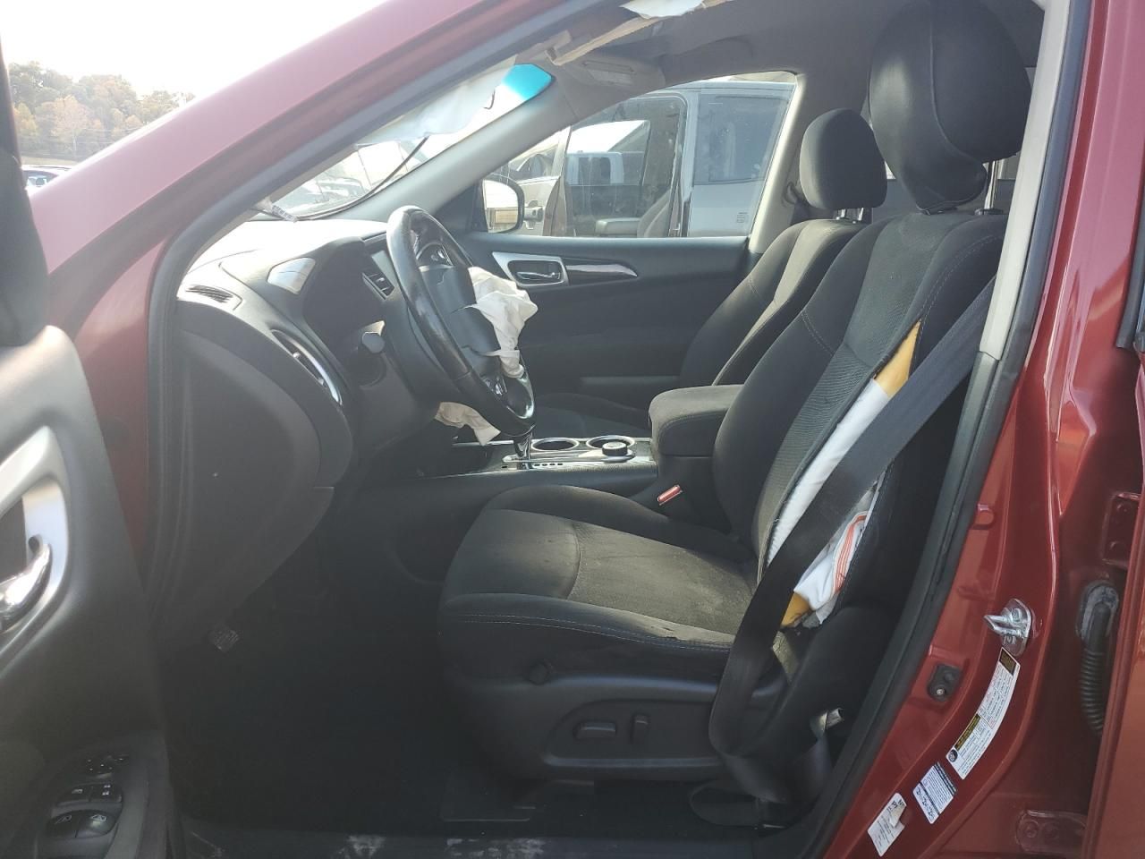 2014 Nissan Pathfinder s