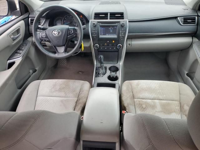 2015 Toyota Camry le