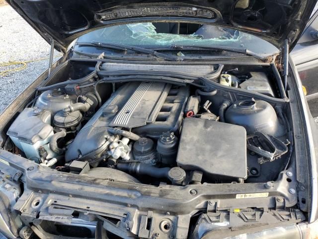 2003 BMW 330 I