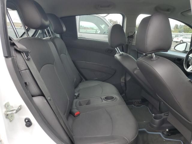 2014 Chevrolet Spark EV 2LT