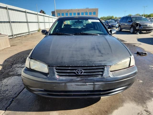 1998 Toyota Camry LE