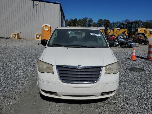 2008 Chrysler Town & Country LX