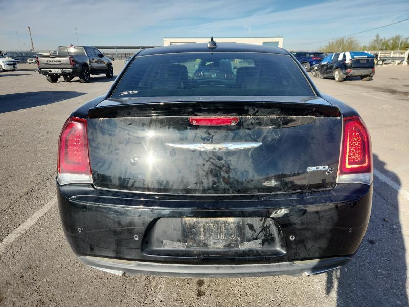 2016 Chrysler 300 s