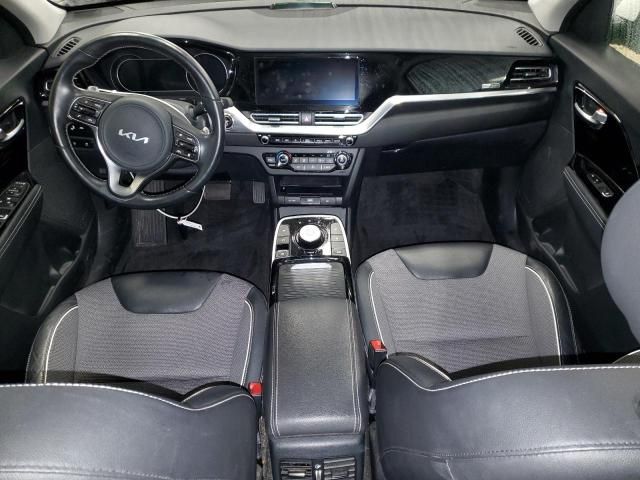 2022 KIA Niro s