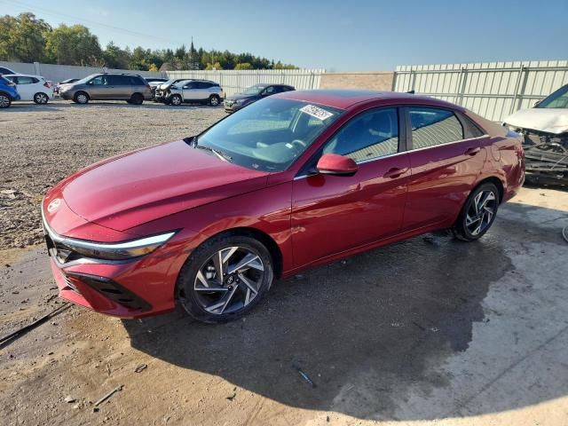 2025 Hyundai Elantra SEL