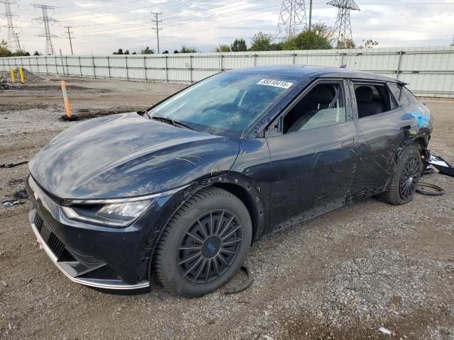 2022 KIA EV6 Light