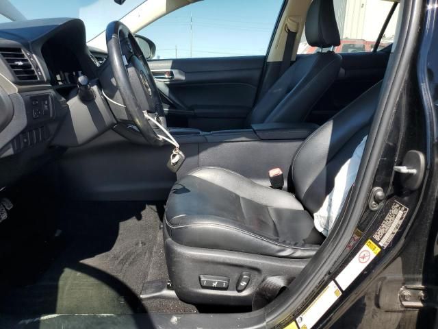 2014 Lexus CT 200