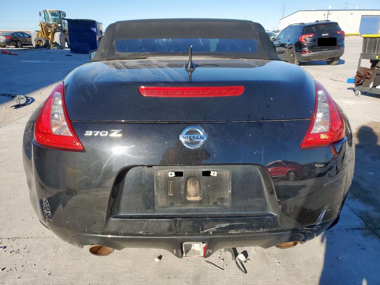2014 Nissan 370z Base