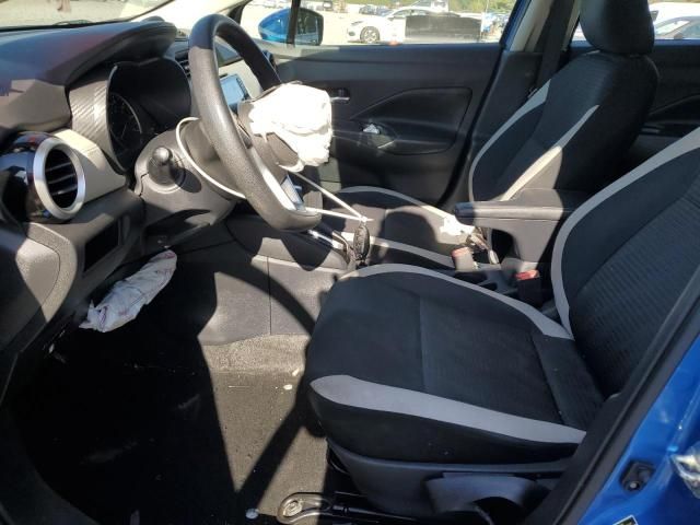 2020 Nissan Versa SV