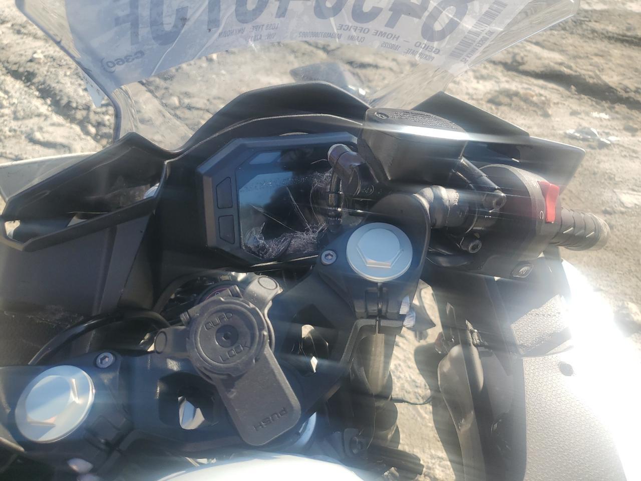 2025 Kawasaki EX500